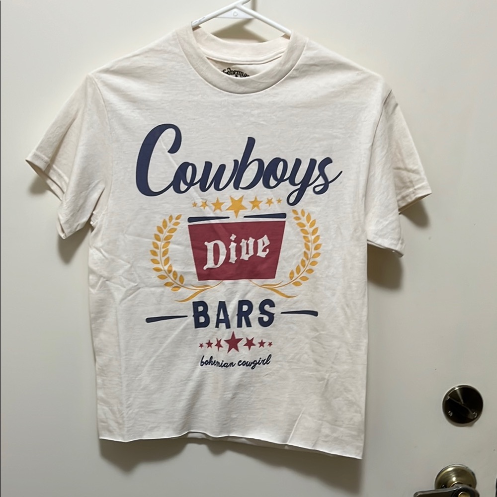 Bohemian Cowgirl White Graphic T-Shirt XS NWOT